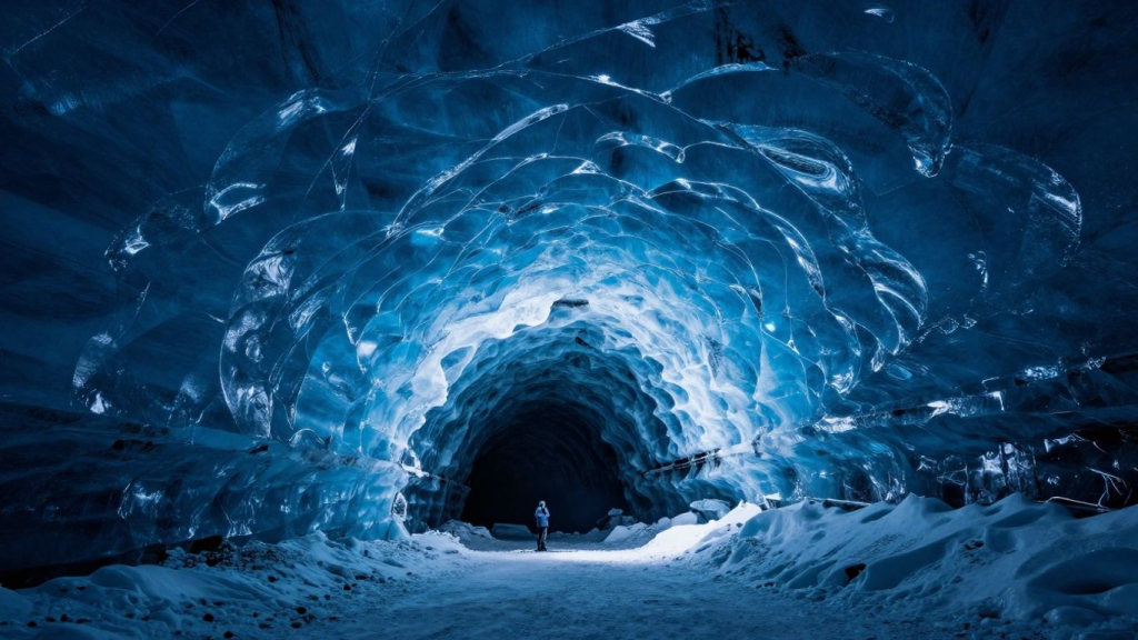 A local guide to visiting a blue ice cave in Iceland for the best experience